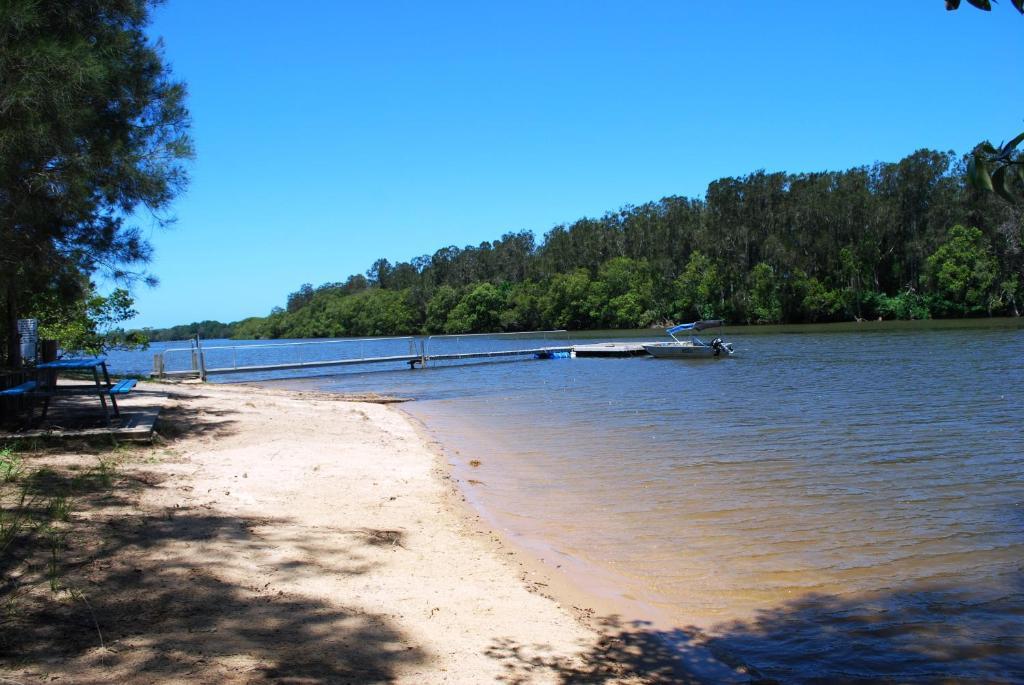 Nambucca River Village By Lincoln Place Macksville Room photo